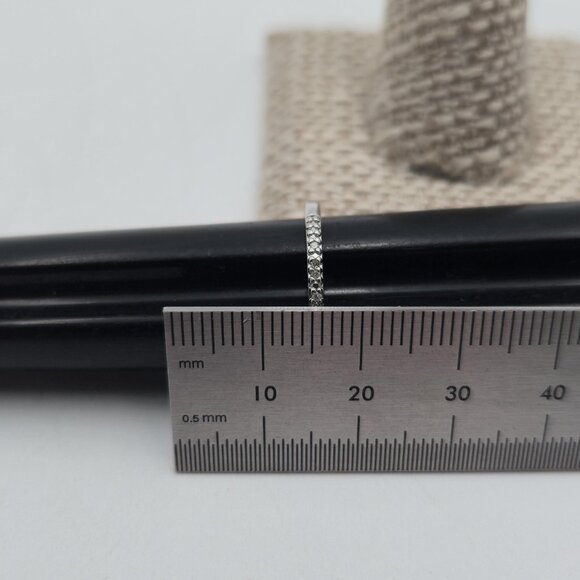 Size 7 Sterling Silver Various Small Clear Diamonds Band Ring A4170 - Picture 7 of 8